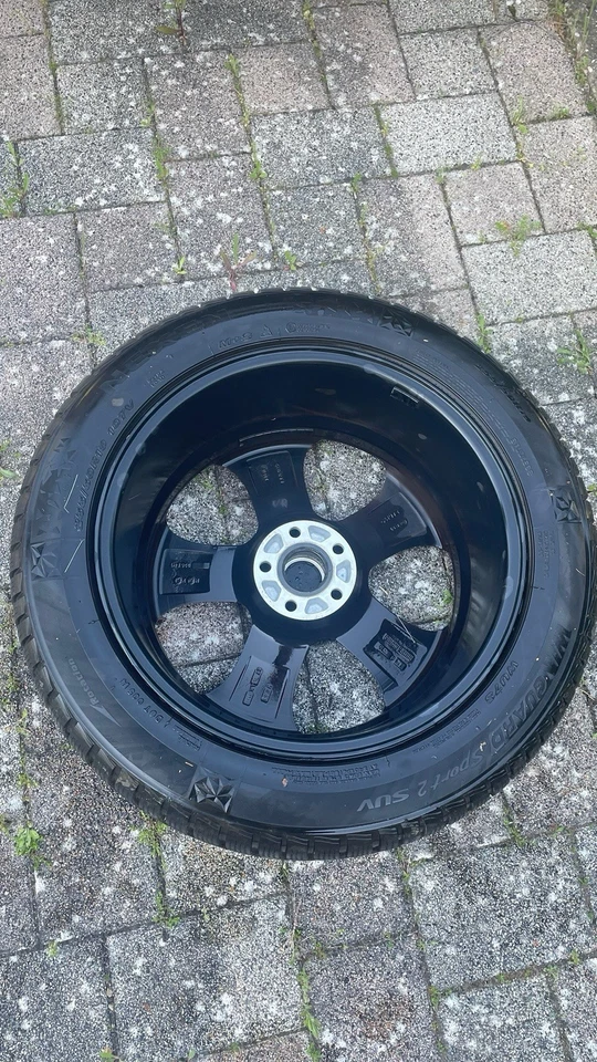 Neuwertige M+S Reifen 255/50R19 auf Alufelgen - Bild 4 von 4