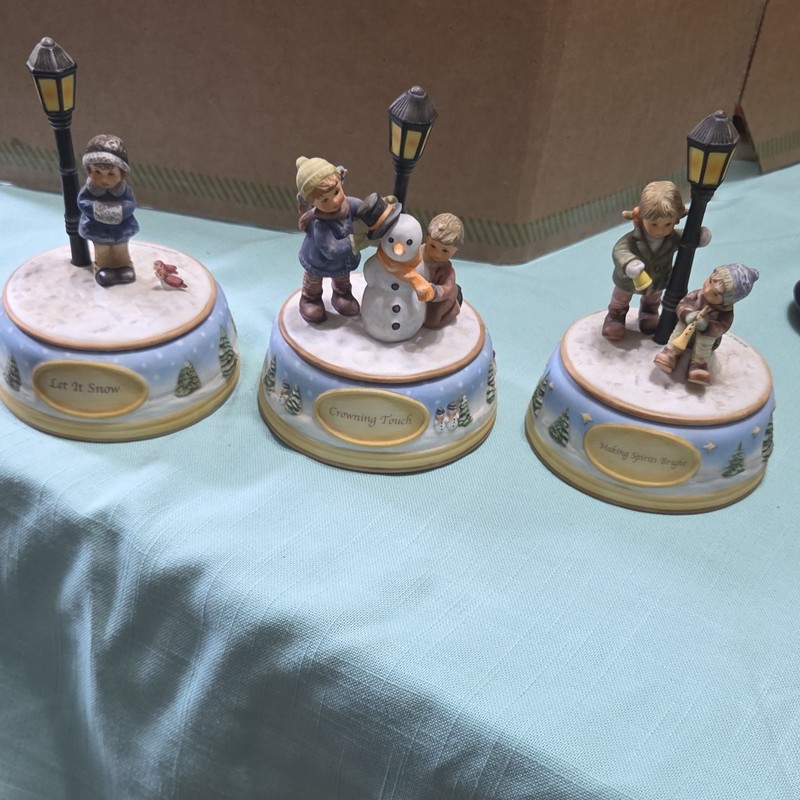 3pc Painted Ceramic Winter Children Figurine Set Christmas “Let It Snow”