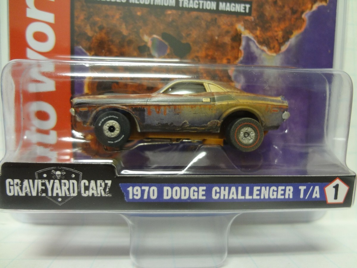 Auto World SC345 Barn Finds ThunderJet R26 Slot Car Set of 6 19S