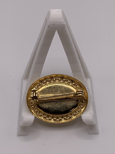 Cameo She’ll Brooch Collection Lot Of 3 Vintage Pins  - Picture 13 of 15