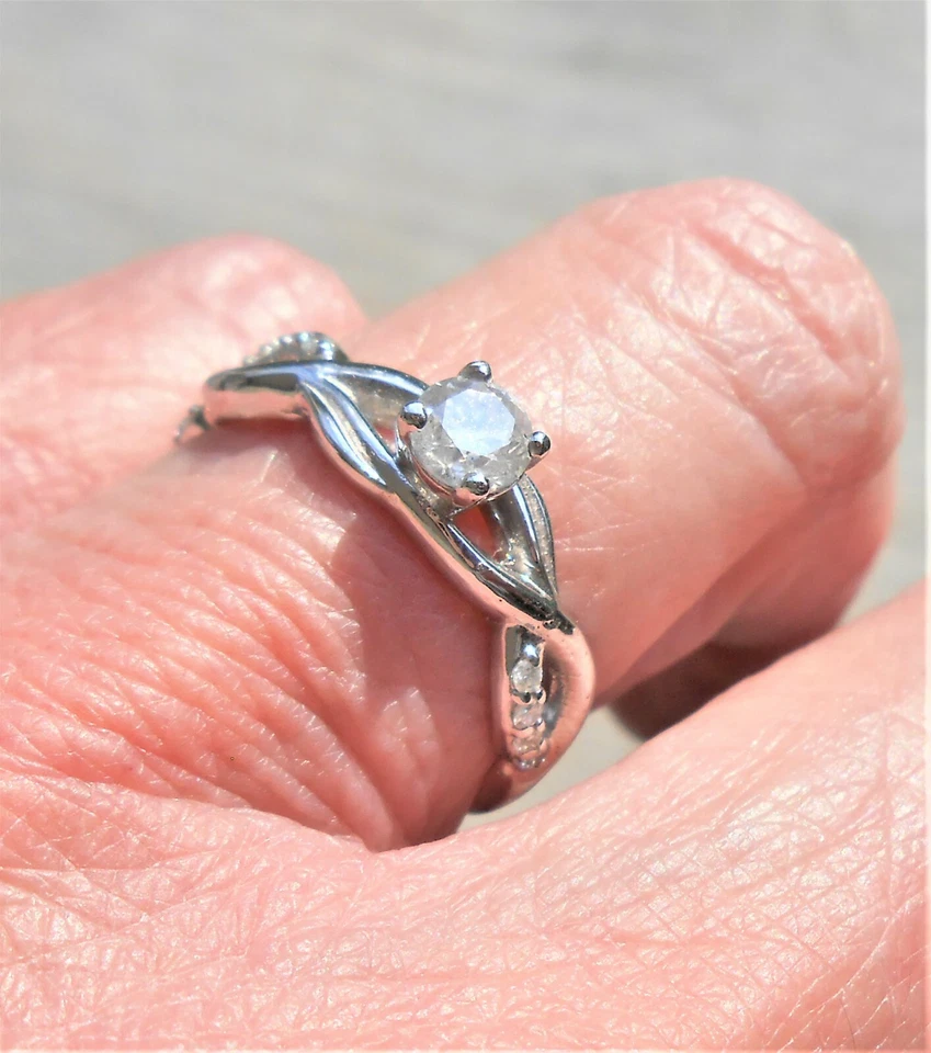 Anillo solitario de diamantes de oro blanco de 14 quilates de 0,50 quilates talla 7, NUEVO con certificado de autenticidad Foto 4 de 4