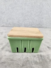 IQ Accessories Porcelain Food Storage With Wood Cover Sage Green 3x4x5