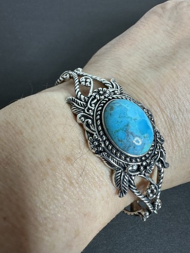 STERLING SILVER TURQUOISE FLOWER DESIGN BBJ TOGGLE BRACELET Adj.Bangkok Ratnaraj - Picture 2 of 5