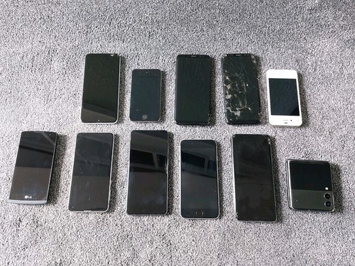 Joblot Of Mobile Smart Phones x11 Samsung IPhone LG Spares Or Repair Read