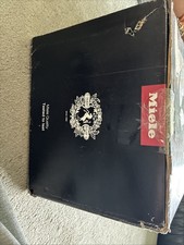 Image of Miele CX1 Boost Parquet Powerline Bagless Vacuum Cleaner