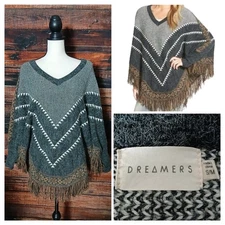 Dreamers Poncho Sweater Size S/M Boho Aztec Fringe Southwest V-Neck Fuzzy Knit