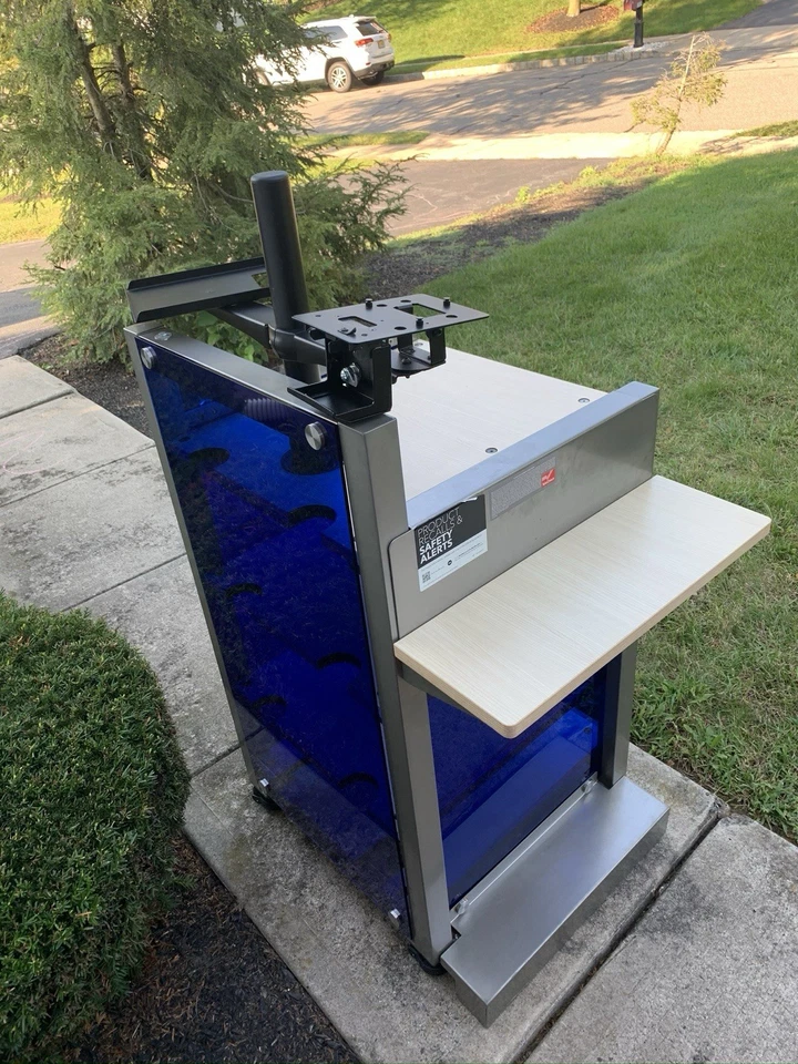 Carro móvil multiusos (carrito cajero móvil Best Buy) Foto 4 de 4