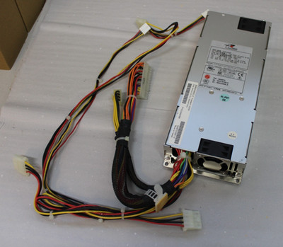 EMACS P1M-6400P Server Netzteil max. 400 Watt B2882G28S2-LC Transport GX28