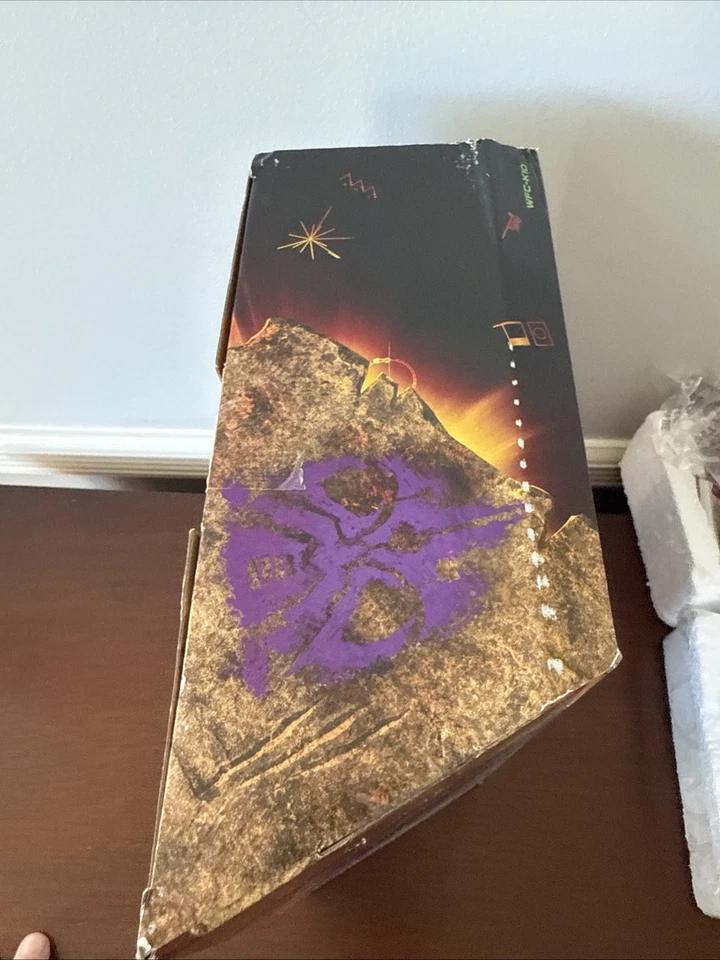 Takara Tomy Transformers Kingdom MEGATRON (Beast) Leader Class War for Cybertron - Image 3 of 4