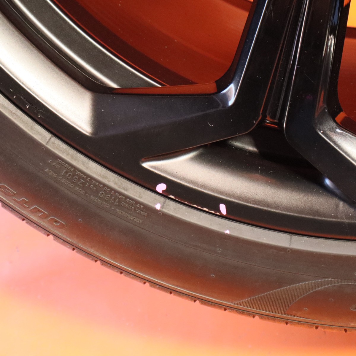 Lamborghini Urus 2019-2023 Rear Wheel