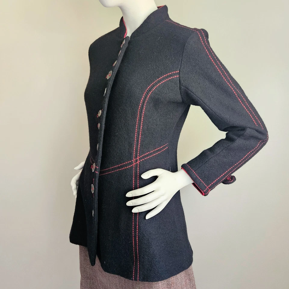 Abrigo de diseño islandés 100 % lana militar artístico botones gótico negro rojo para mujer S Foto 2 de 4