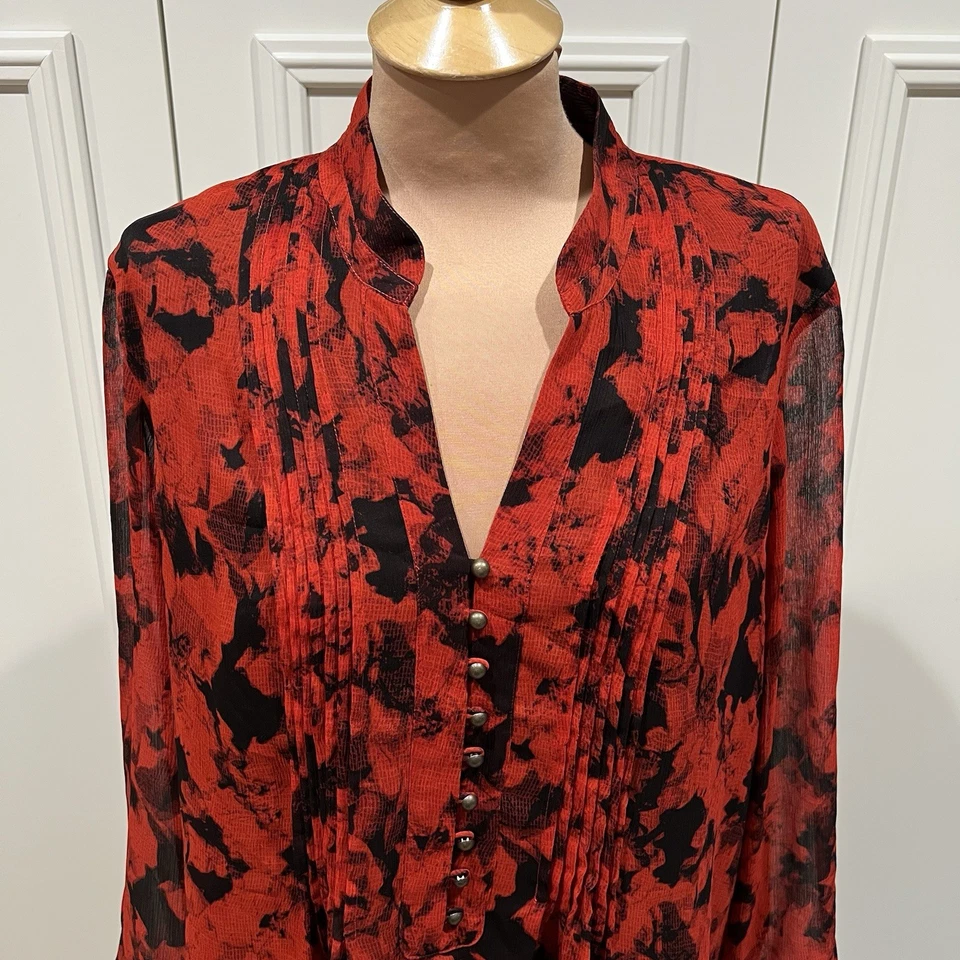 Coldwater Creek Women's Poinsettia Floral Print Blouse Size 1X Holiday Party Red - Image 2 of 4