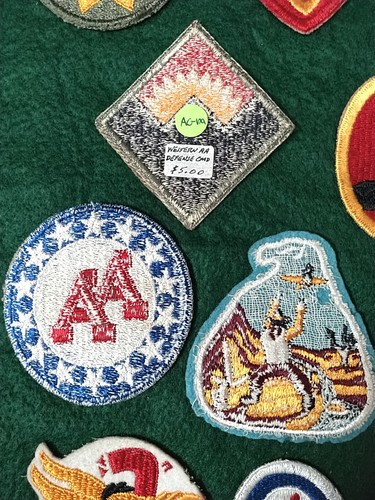VINTAGE WWII US MILITARY PATCHES FRAMED 18 TOTAL - Picture 10 of 24