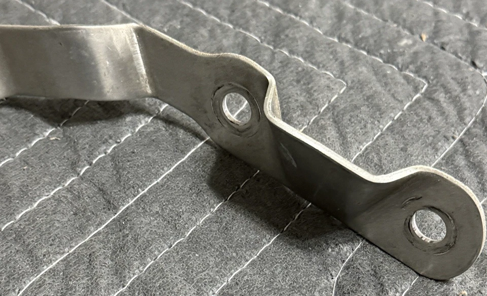 Suporte de montagem de antena Honda Gold Wing GoldWing GL1800 2001-2010 usado - Imagem 2 de 4