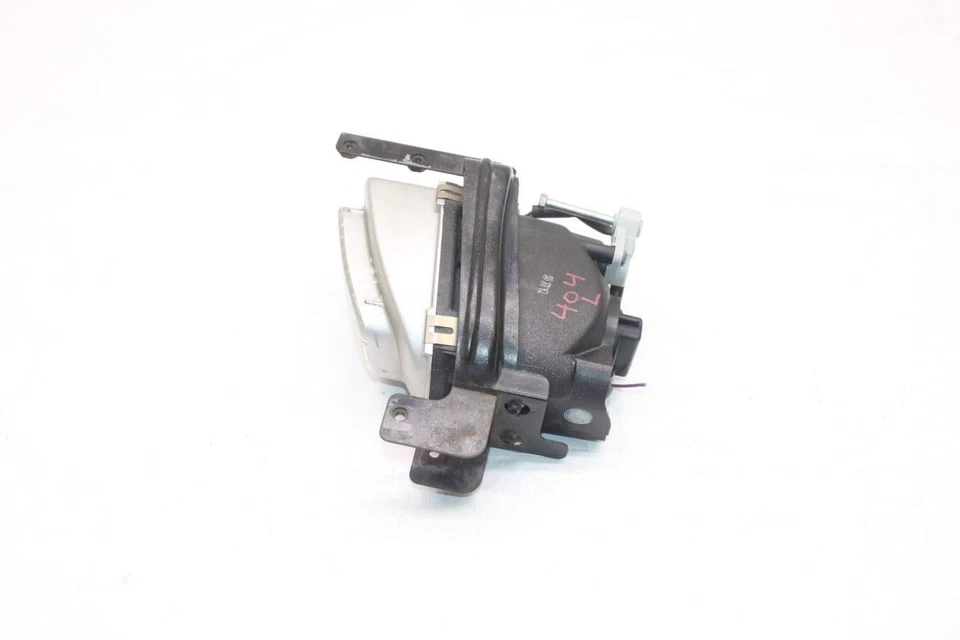 2002 LEXUS SC430 Z40 CON #404 ЛЕВАЯ ПРОТИВОТУМАННАЯ ЛАМПА - Изображение 3 из 4