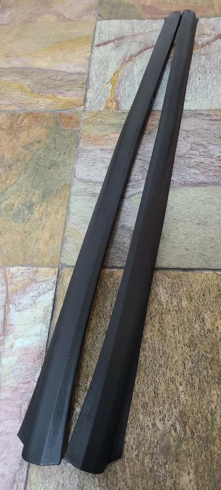 04-08 CHRYSLER PACIFICA IZQUIERDA Y DERECHA UN PILAR PARABRISAS MOLDEADO MOPAR GENUINO Foto 2 de 4