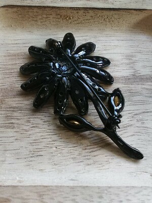 【新品未使用】maisoncelon fallen petal pierce Vintage Signed Capri Japanned Rhinestone Flower Brooch Pin
