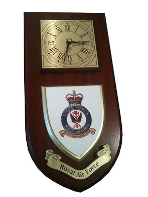 RAF Royal Air Force Bomber Command Regiment Wandrelief & Uhr