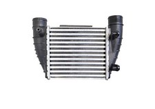 LADELUFTKÜHLER TURBO KÜHLER SEAT EXEO 2,0 TDI TFSI RECHTS 8E0145806M 8E0145806Q