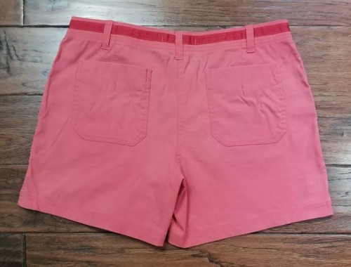 Women's Sportif Salmon Colored Shorts Size 8 (Inventory w8) - Picture 2 of 3