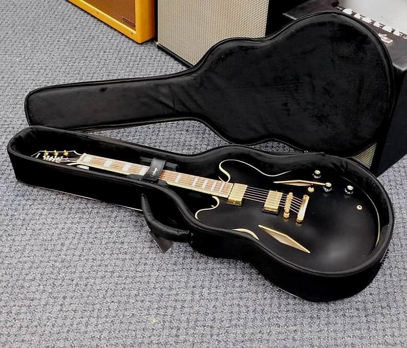 2022 Epiphone Emily Wolfe Sheraton Stealth Semi-Hollow Electric Guitar w/Case!!!