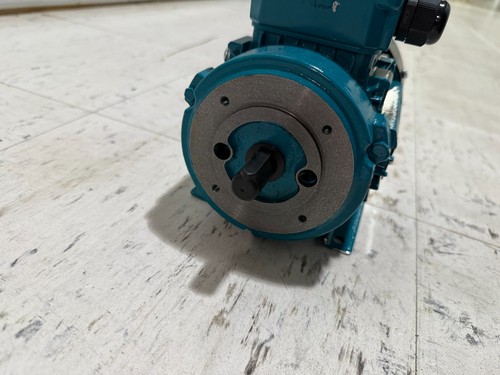 Brook Crompton BA2M.33V4C Electric Motor 1/3HP 3380 RPM 230/460v - Picture 4 of 7