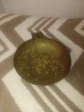 Vintage Beautiful Brass Floral Etched Ashtray-trinket Dish Z.Y. 5 3/4 Wide