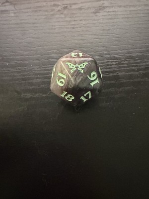 MTG Duskmourn Nightmare OVERSIZED Glow in the Dark Spindown D20 Die Life Counter