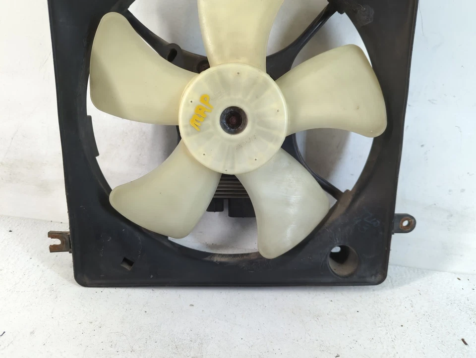 Conjunto de motor ventilador radiador izquierdo Mitsubishi Eclipse 2000-2005 BG6AK Foto 3 de 4