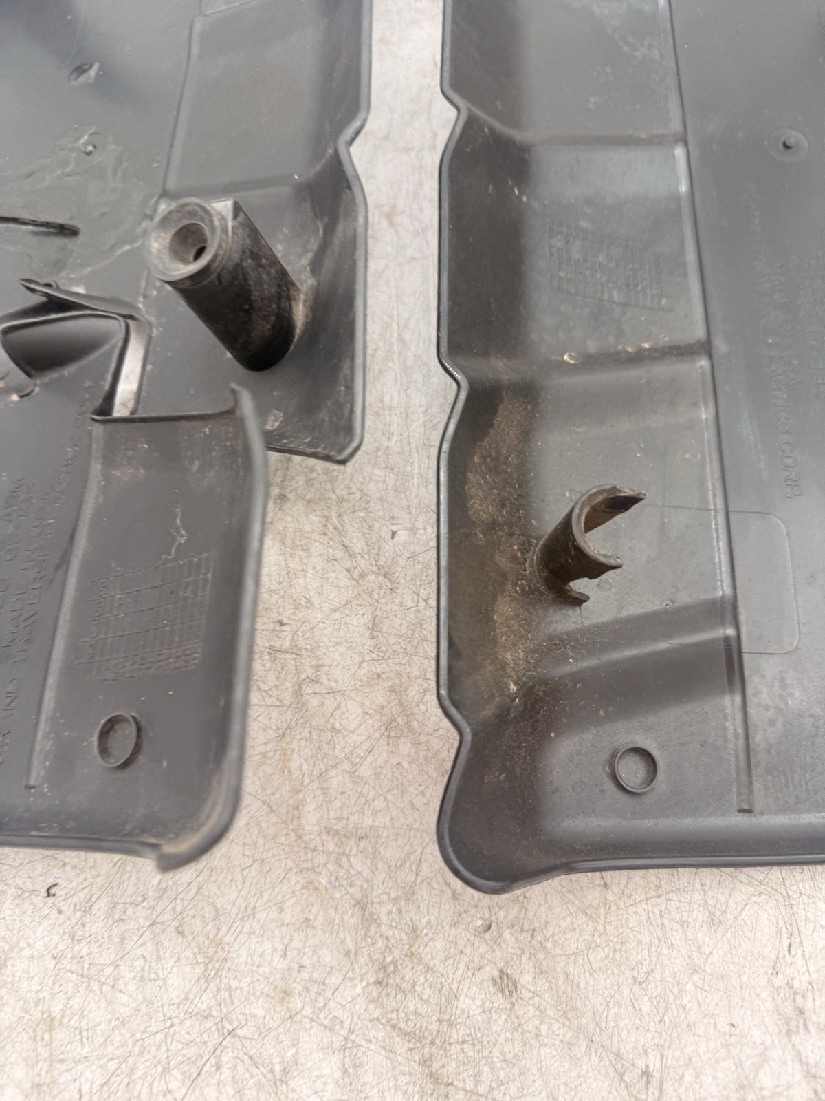 05-08 CHEVROLET CORVETTE C6 6.0L LS2 RIGHT LEFT ENGINE COVER INTAKE MANIFOLD OEM
