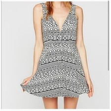 Express Women's Geometric Deep V-Neck Fit & Flare Skort Dress S Black White
