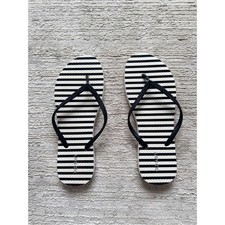 Old Navy Black and White Striped Women s Flip Flop Sandals Size 8