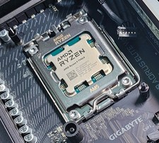 AMD Ryzen 9 7950x Processor (5.7 GHz, 16 Cores, LGA 1718/Socket AM5)