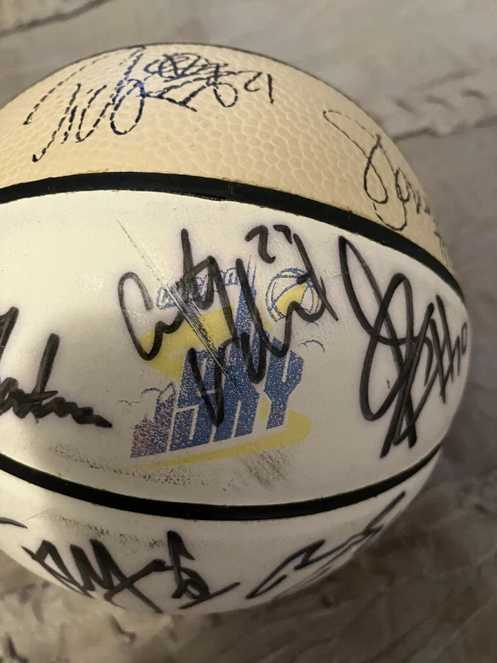 CHICAGO SKY Signed WNBA Basketball 2012 Mini 6" Ball SYLVIA FOWLES SWIN CASH + - Image 2 of 4