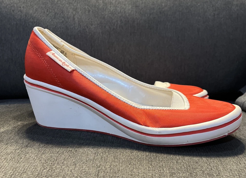 American Eagle shoes women Size 8 red white canvas wedge slip on - Image 2 of 4