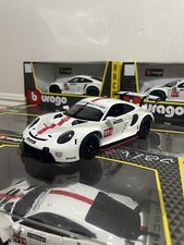 PORSCHE 911 RSR 1:24 - Metal model Perfect for collectors Great for gift