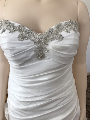 Casablanca Diamond Collection size 18- ivory/silver NWOT. - Picture 4 of 12