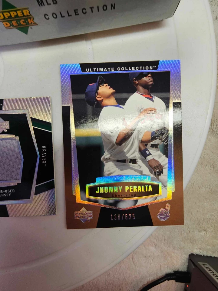 3 cartas Upper Deck Ultimate Collection - Manny Ramírez, Jhonny Peralta, Gary Sheff Foto 4 de 4