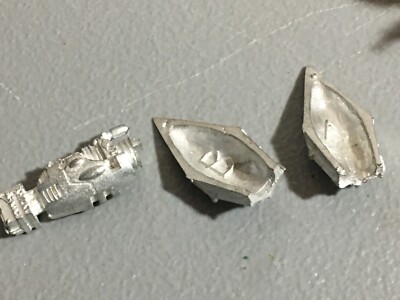 A22106 WARHAMMER 40K ELDAR CRAFTWORLDS GRAV TANK FIRE PRISM METAL BITS CRYS GEN
