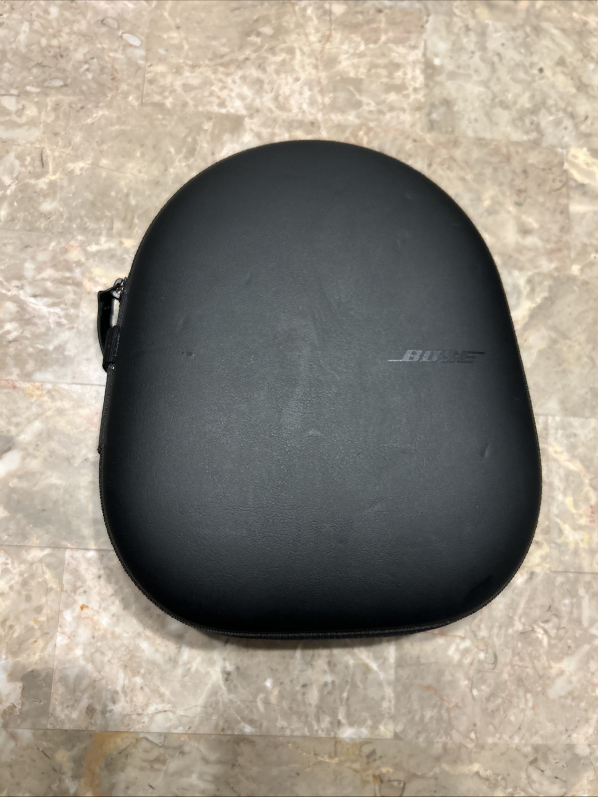 Bose 700 Over-Ear Headphones with Shockproof Zippered Case OEM Black-image