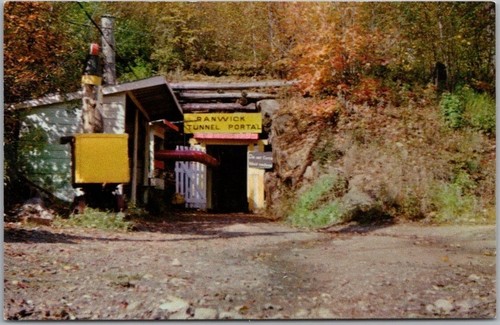 Vintage 1965 Ontario Kanada Bergbau Postkarte "RANWICK URAN MINE Tunnel Touren"