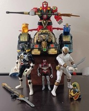BANDAI POWER RANGERS THUNDER MEGA ZORD. 95% COMPLETE. L👀K! W/FIGURES. L👀K!