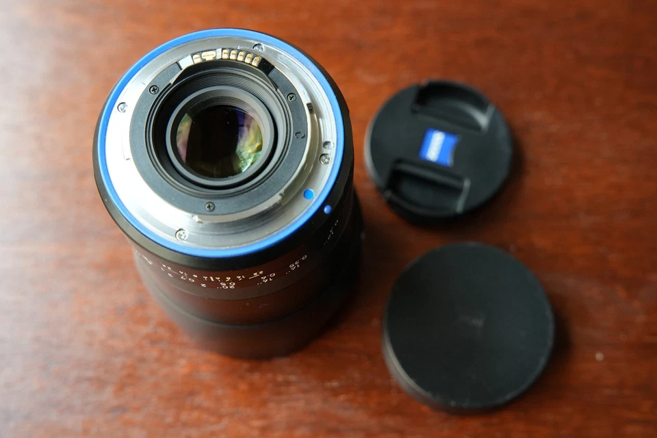 CANON Zeiss Milvus 2/35 - Imagen 3 de 4