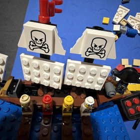 LEGO 3848 Pirate Plank Game Complete with Box & Manual