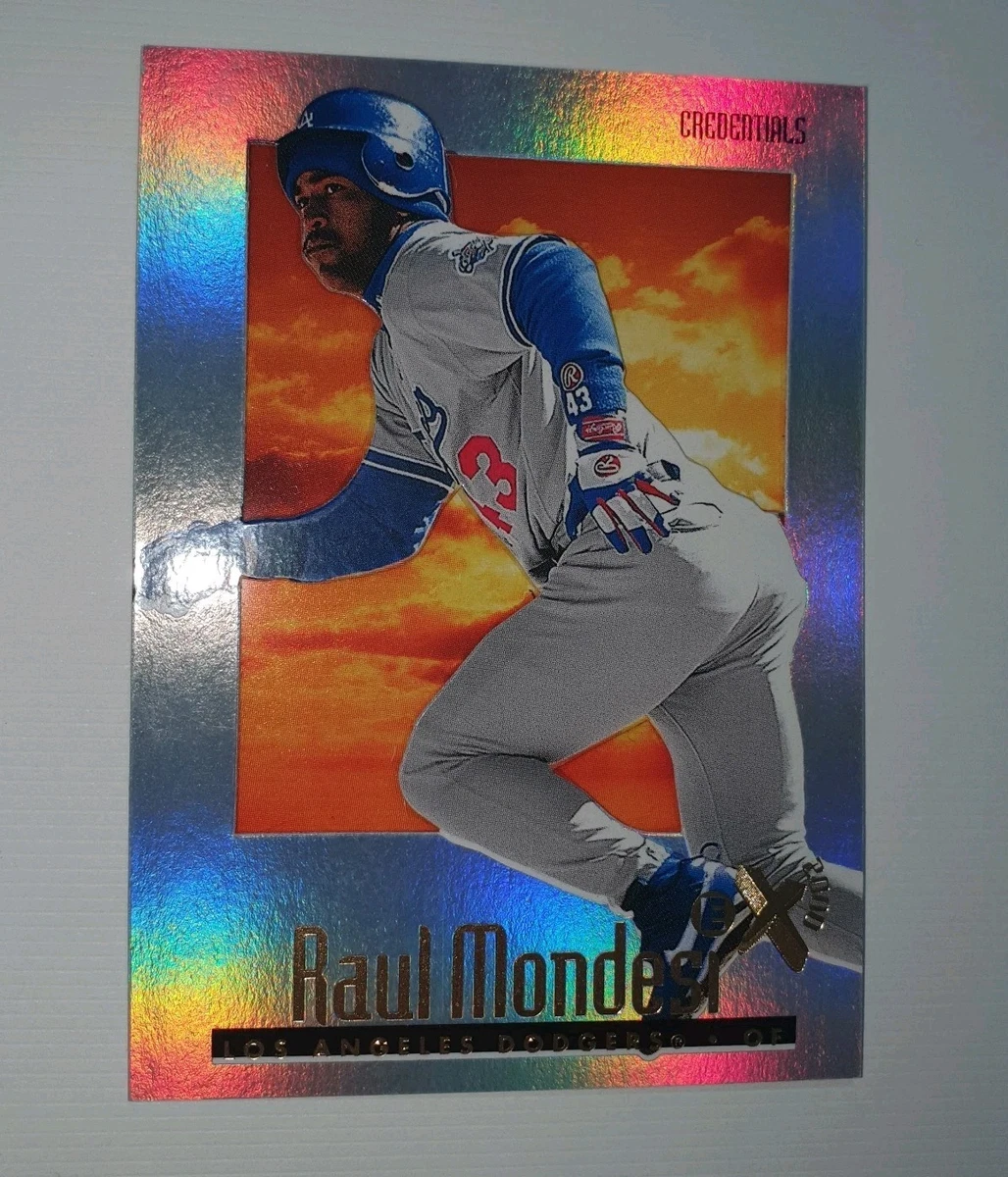 Raul Mondesi Baseball Serial Numbered Sports Trading Cards