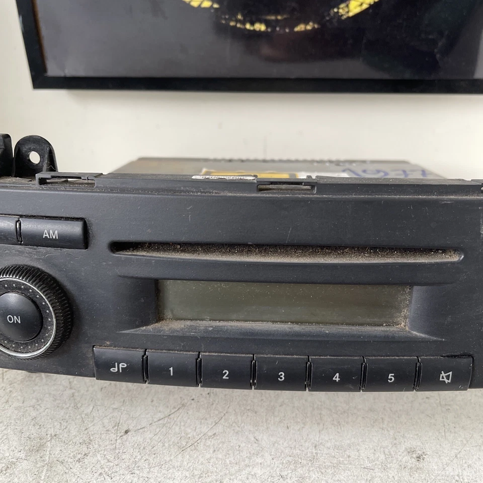 Becker BE7076 CD Radio A9068200286 Mercedes Sprinter 315Cdi 906 Mod 06 - Bild 3 von 4