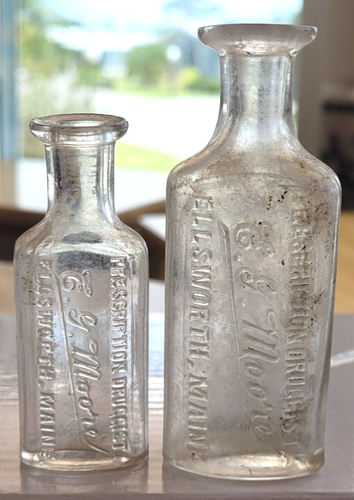 Prescription Druggist Bottle E. G. Moore Ellsworth ME Embossed Clear Ground Dug - 第 1/5 張圖片