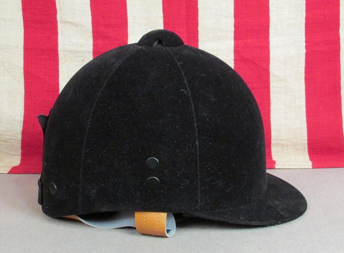 Vintage Wendover World Cap Black Velvet Equestrian Horse 