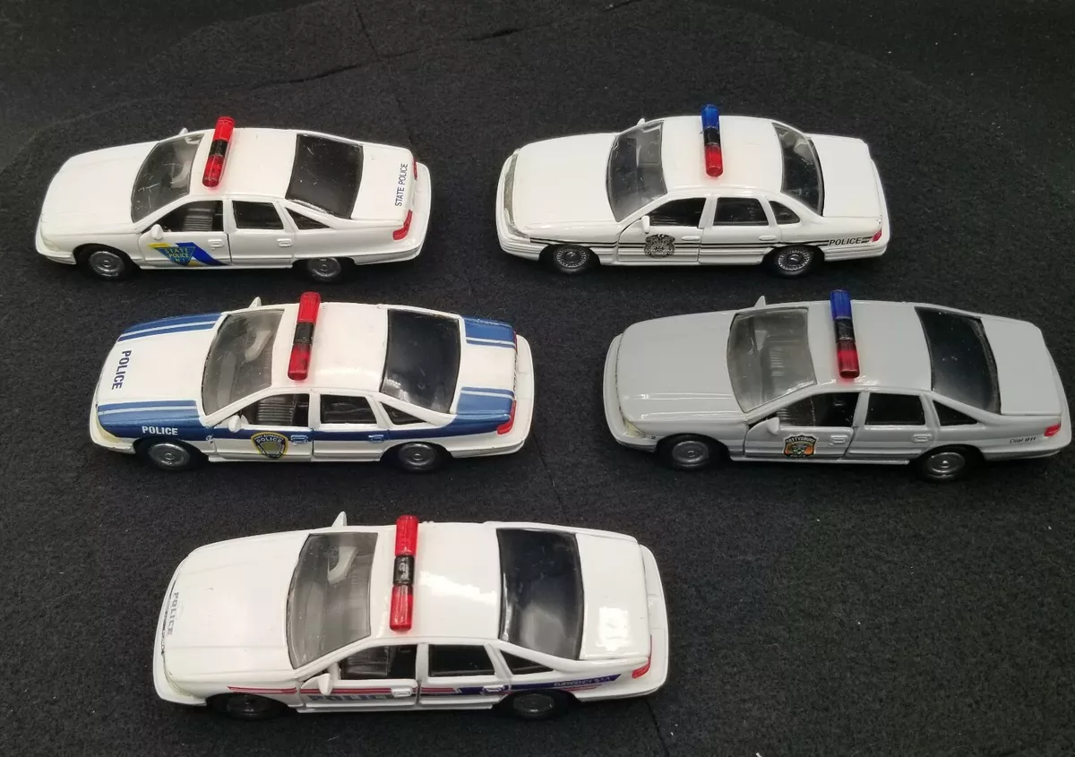 Diecast police cars 1 43 deals