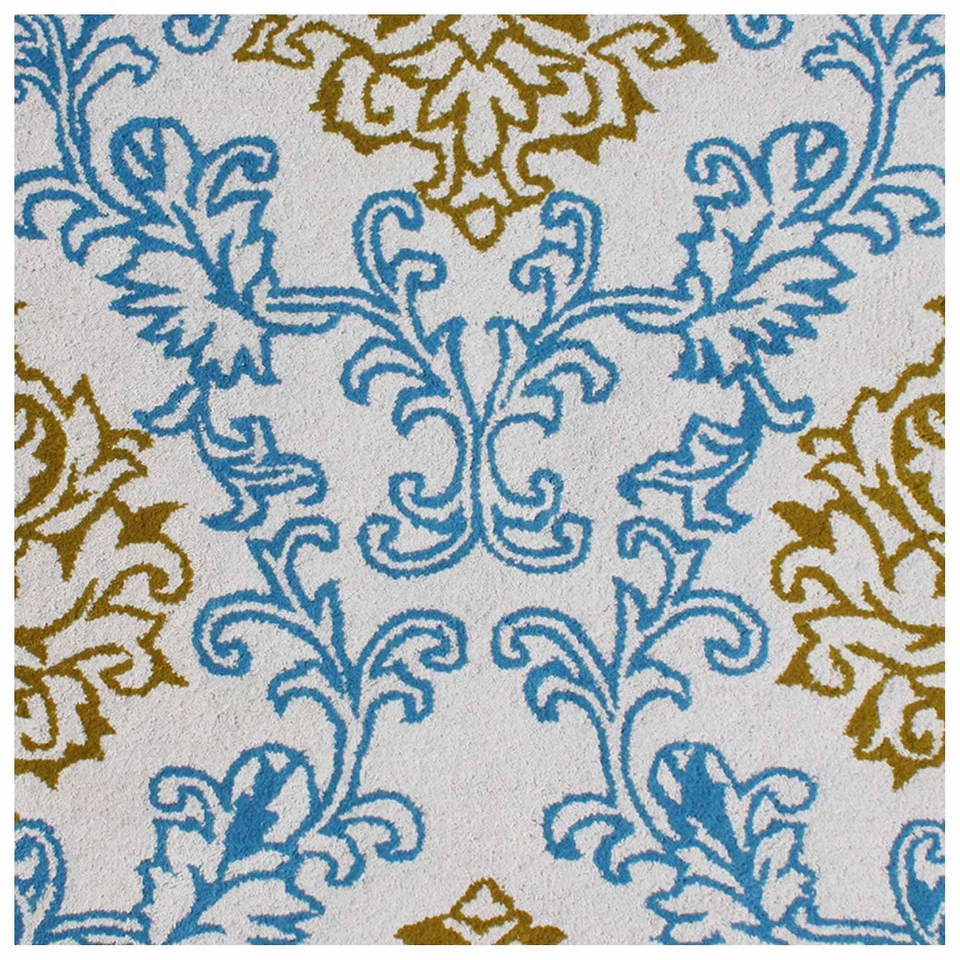 Hand-Tufted Wool Area Rug: Damask Floral Design Carpet - Image 3 of 4